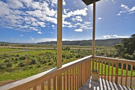 Photo of property in 607 Kaipara Coast Highway, Kaukapakapa, 0871