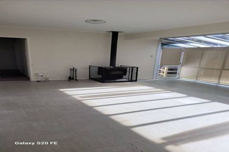 Photo of property in 31 Hobart Crescent, Wattle Downs, Auckland, 2103
