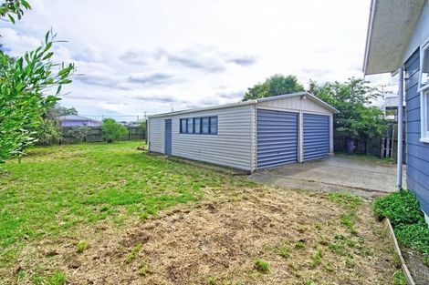 Photo of property in 63 River Road, Masterton, 5810