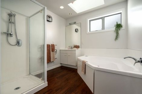 Photo of property in 69 Bower Avenue, New Brighton, Christchurch, 8083