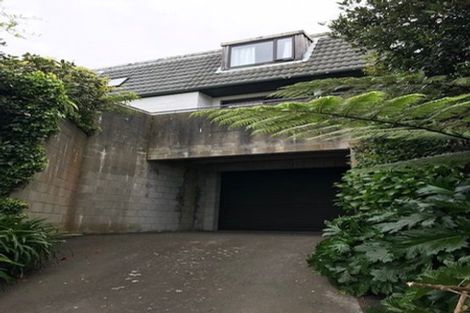 Photo of property in 3a Donald Crescent, Karori, Wellington, 6012