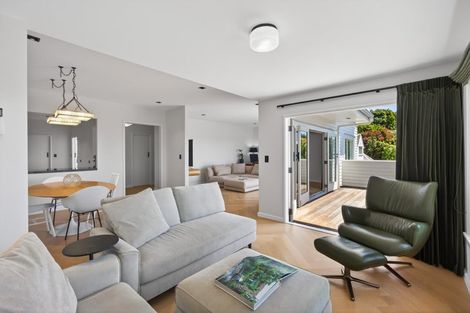 Photo of property in 48 Brougham Street, Nelson South, Nelson, 7010