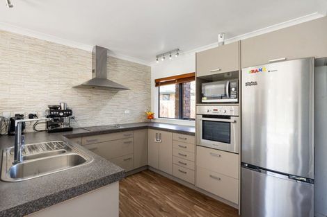 Photo of property in 9 Christy Brown Place, Leamington, Cambridge, 3432