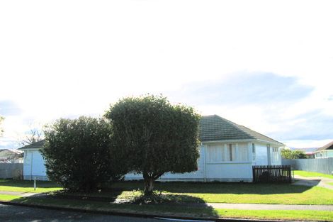Photo of property in 23 Plowman Crescent, Onekawa, Napier, 4110