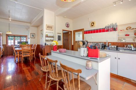 Photo of property in 5 Victoria Avenue, Dannevirke, 4930