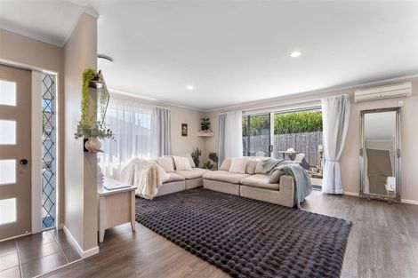 Photo of property in 9 Vining Crescent, Stoke, Nelson, 7011