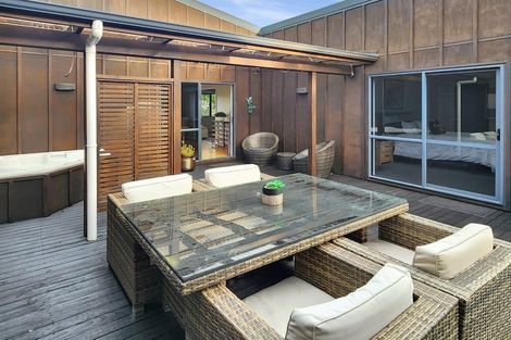 Photo of property in 16 Birkinshaw Grove, Riverstone Terraces, Upper Hutt, 5018