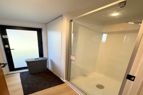 Photo of property in 1/251 Memorial Avenue, Burnside, Christchurch, 8053