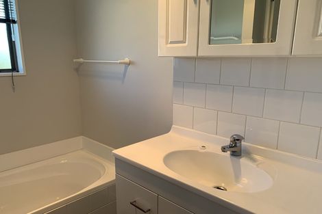 Photo of property in 70b Otumoetai Road, Judea, Tauranga, 3110