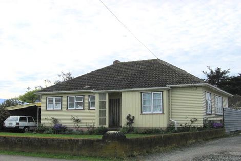 Photo of property in 58 Bignell Street, Gonville, Whanganui, 4501