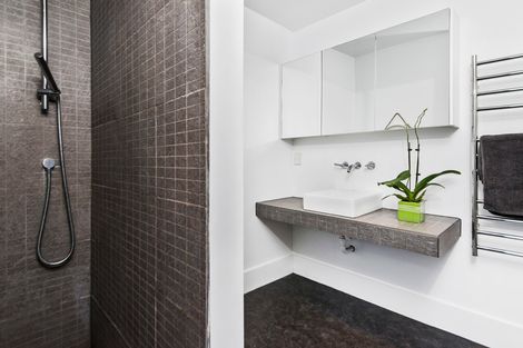 Photo of property in 6 Karioitahi Road, Waiuku, 2123