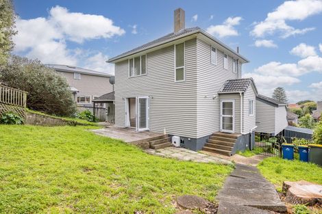 Photo of property in 386 Lake Road, Takapuna, Auckland, 0622