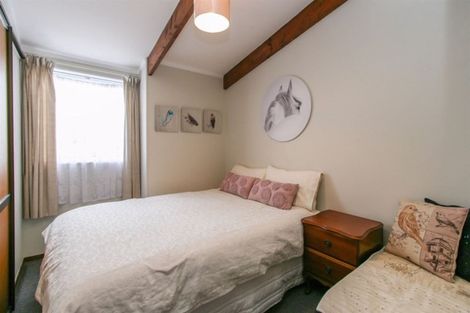 Photo of property in 27 Towai Street, Inglewood, 4330