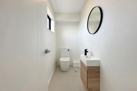 Photo of property in 7c Taratoa Street, Point England, Auckland, 1072
