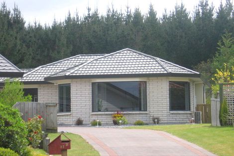 Photo of property in 2/37 The Grove, Nukuhau, Taupo, 3330