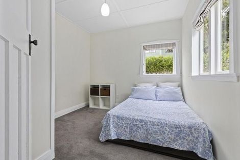 Photo of property in 70 Nottingham Street, Karori, Wellington, 6012