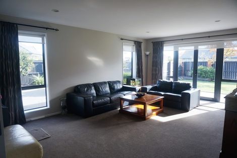 Photo of property in 7 Coppinger Terrace, Aidanfield, Christchurch, 8025