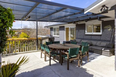 Photo of property in 10 Armstrong Grove, Hilltop, Taupo, 3330