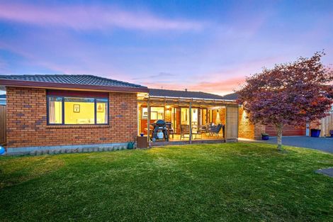 Photo of property in 2/69 Nile Road, Milford, Auckland, 0620