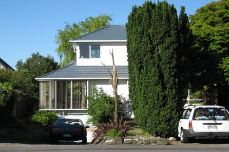 Photo of property in 394 Memorial Avenue, Burnside, Christchurch, 8053