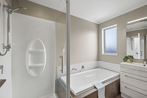 Photo of property in 34 Ti Rakau Drive, Woolston, Christchurch, 8023