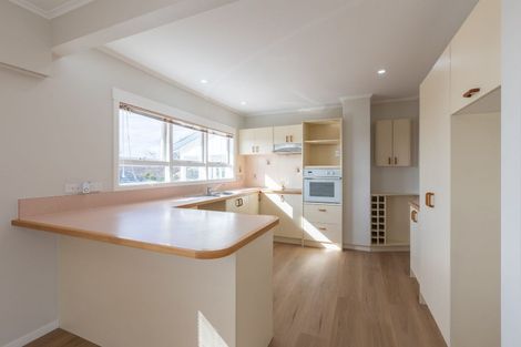 Photo of property in 181 Coronation Road, Hillcrest, Auckland, 0627