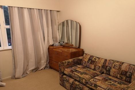 Photo of property in 2 Carrington Avenue, Hillcrest, Hamilton, 3216