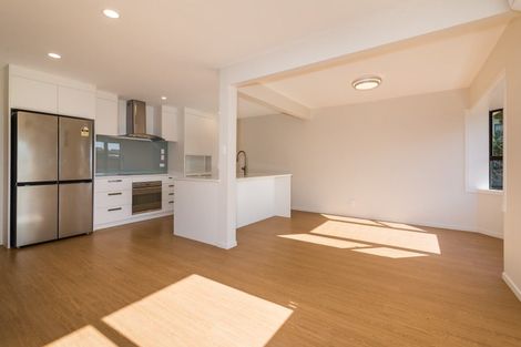 Photo of property in 24 Baltimore Place, Forrest Hill, Auckland, 0620