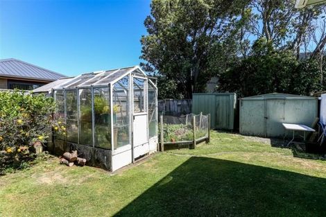 Photo of property in 12a Severn Place, Spotswood, New Plymouth, 4310