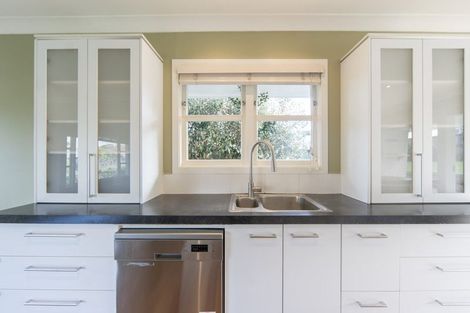 Photo of property in 10 Riverview Terrace, Fairfield, Hamilton, 3214