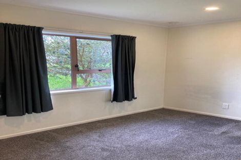 Photo of property in 1/13 Heron Place, Pakuranga Heights, Auckland, 2010