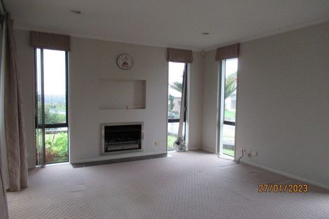 Photo of property in 73 Westgate Drive, Massey, Auckland, 0614