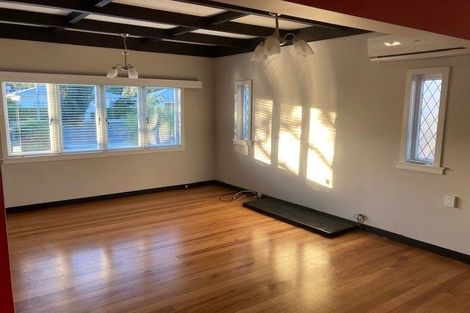 Photo of property in 90 Naylor Street, Hamilton East, Hamilton, 3216