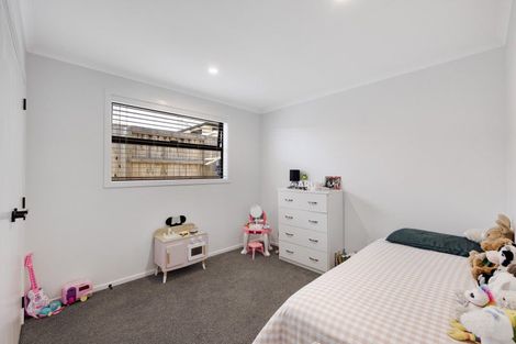 Photo of property in 74 Tynan Street, Te Puke, 3119