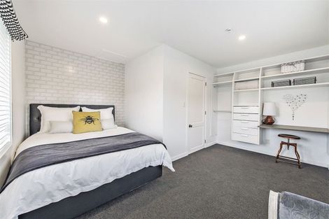 Photo of property in 36 Jacksons Road, Lyttelton, 8082