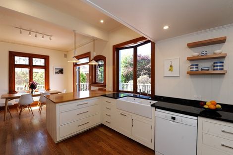 Photo of property in 83 Norfolk Street, Saint Clair, Dunedin, 9012