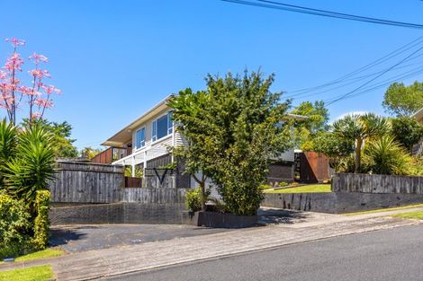 Photo of property in 7 Penrith Street, Westown, New Plymouth, 4310