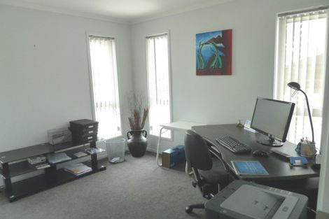 Photo of property in 25 Fallow Avenue, Feilding, 4775