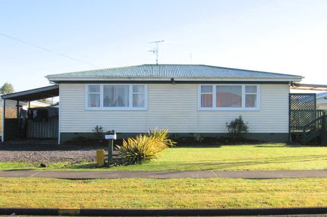 Photo of property in 1/148 Old Wairoa Road, Papakura, 2110