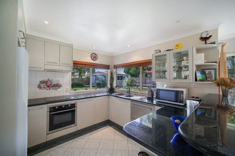 Photo of property in 27d Swanson Road, Henderson, Auckland, 0610