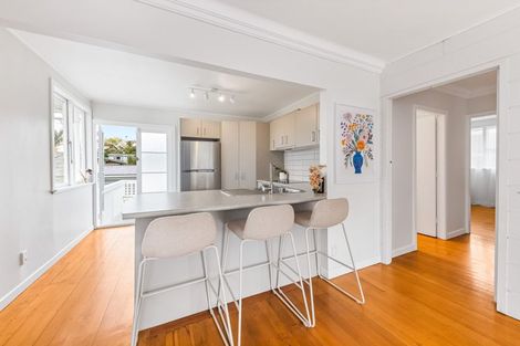 Photo of property in 113 Brightside Road, Stanmore Bay, Whangaparaoa, 0932