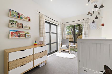 Photo of property in 9c Tavistock Road, Melrose, Wellington, 6023