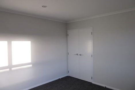 Photo of property in 36 Mackay Drive, Greenhithe, Auckland, 0632