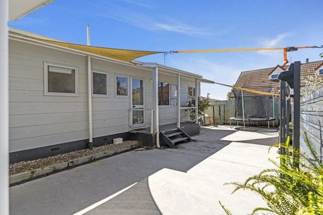 Photo of property in 15 Pohutukawa Drive, Pukete, Hamilton, 3200