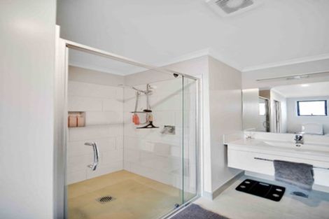 Photo of property in 18a Foreshore Lane, Karaka, Papakura, 2113