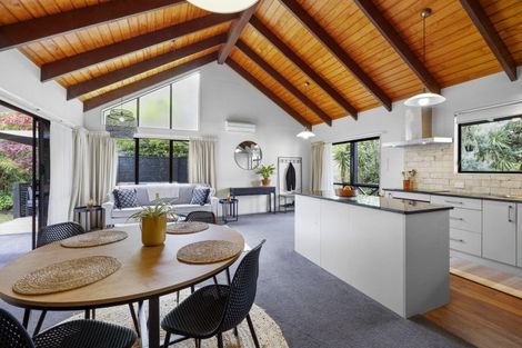 Photo of property in 19 Thames Street, Welbourn, New Plymouth, 4310