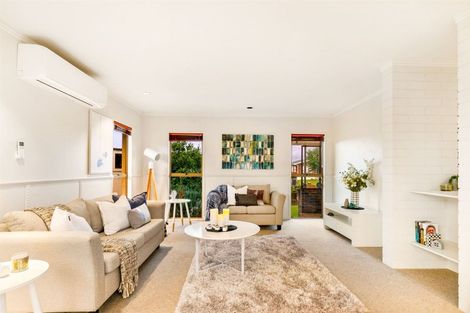 Photo of property in 24 Realm Place, Massey, Auckland, 0614