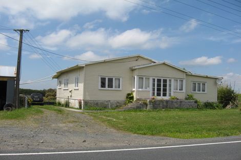 Photo of property in 106 Riverhead Road, Kumeu, 0892