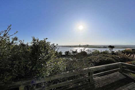 Photo of property in 10 Titri Road, Waihola, Outram, 9073