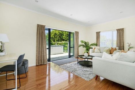 Photo of property in 39 Arahiwi Grove, Tirohanga, Lower Hutt, 5010